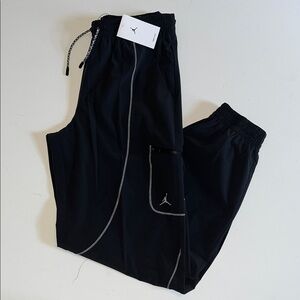 Nike Air Jordan Tunnel Pants womens m Black  FB4659 cargo dri-fit joggers  $115